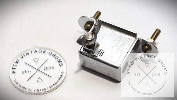 Action / Swinger Floor Tom Bracket / Halter + Schrauben