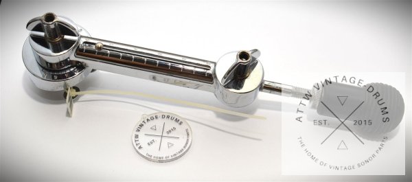 Force 2000  Bass Drum Spur links / Feststellspitze