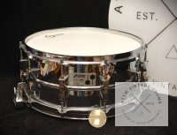Sonor D526 Phonic Snare - Nahtloser Kessel - 10 Lug -...